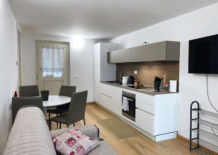 Home Giulia