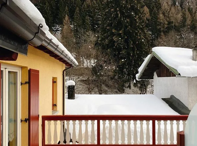 Home Giulia