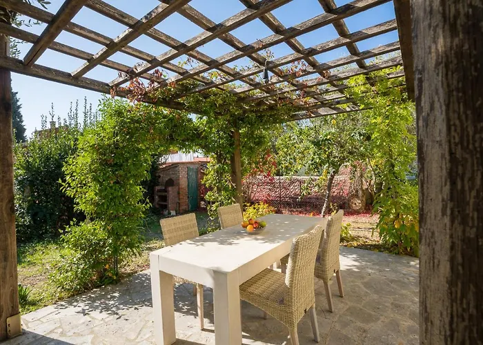 Casa Con Giardino A 100 Metri Dal Centro Storico Con Ac