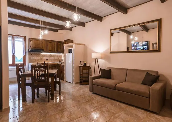 Miguel House