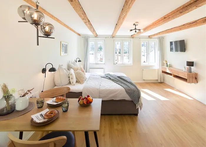 Wachtraum Reutlingen - Altstadt Apartment & Design Rooms An Stadthalle & Marktplatz