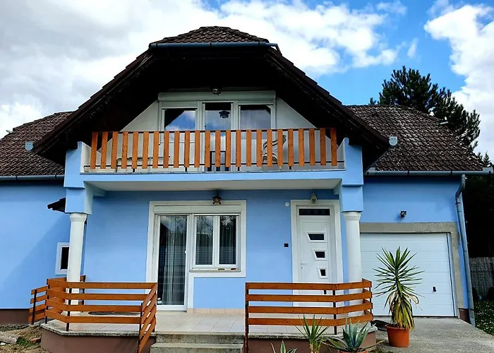 Szekreny Apartman
