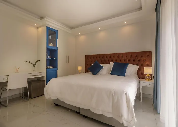 Oceanway Boutique Hotel/Conference