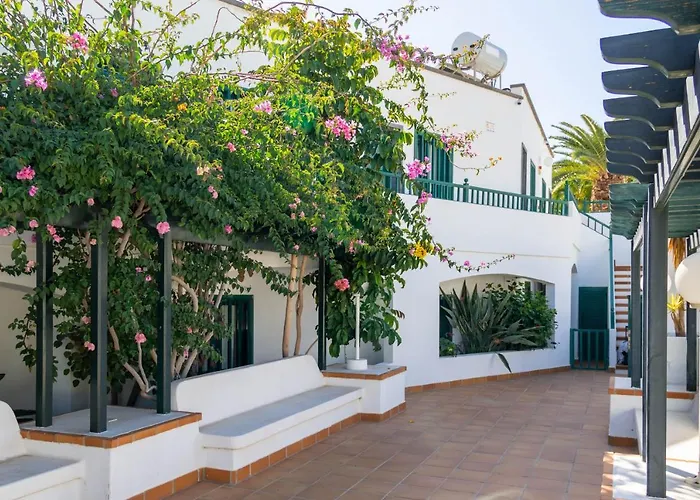 Apartamentos La Tegala