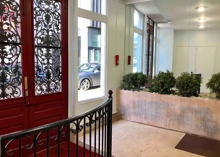 Charmant T3 Coeur De Ville Avec Parking Option Repas