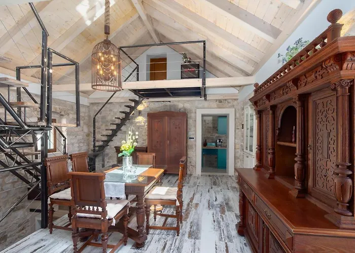 Awesome Home In Omis With House A Mountain View