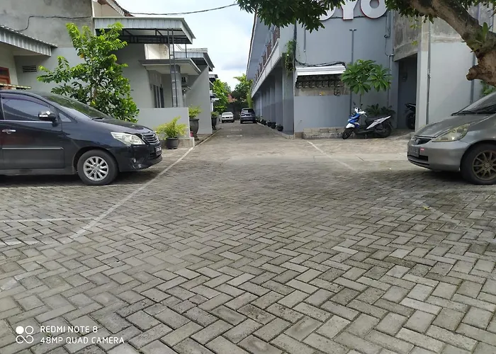 Omah Kost Family Syariah
