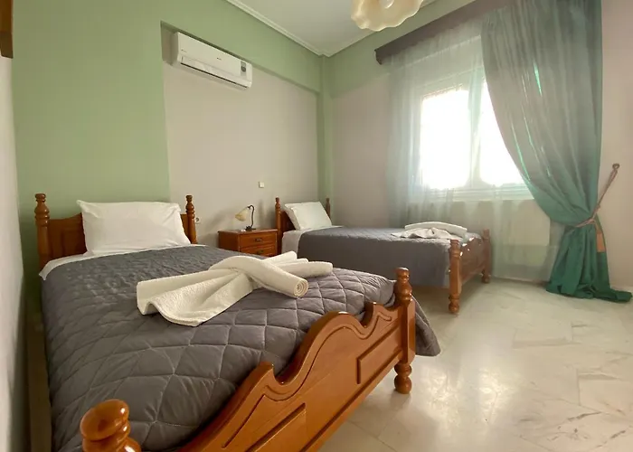 Theros Mansion 5Br Mansion Sky Villa 360 Views, Infinity Pool & Jacuzzi Spa