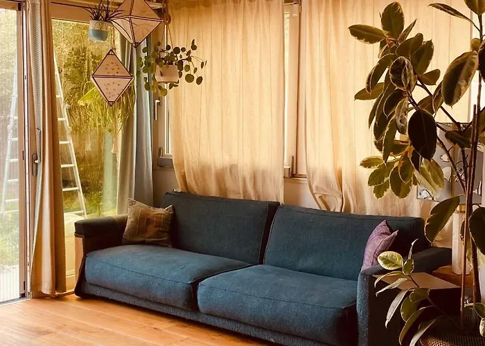 Viareggina Con Giardino