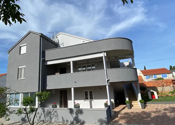 Apartments Nada