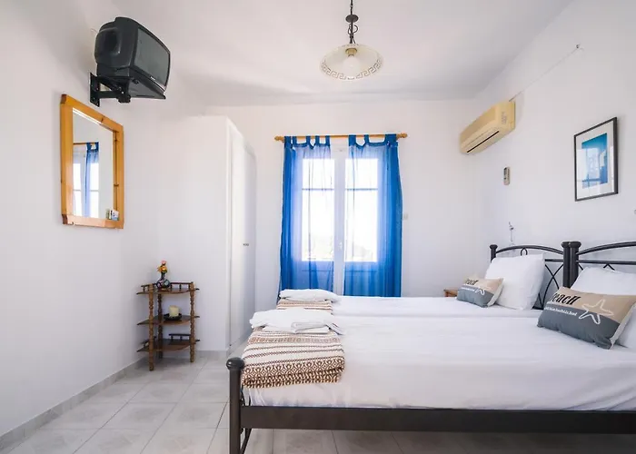 Giamaki Apartments