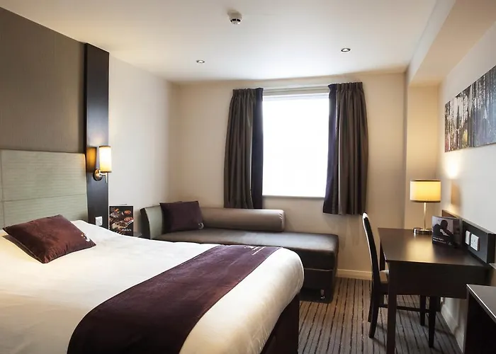 Premier Inn Dunfermline