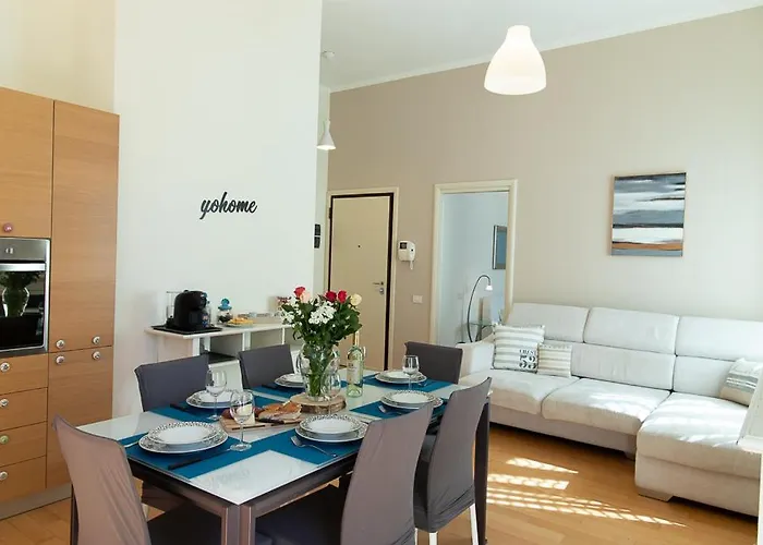 Zara D'Amare A Pesaro 10 Metri Dalla Spiaggia By Yohome