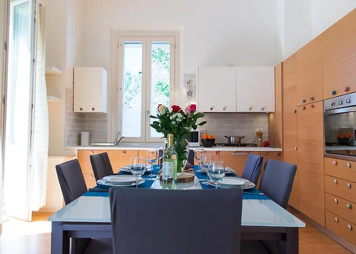 Zara D'Amare A Pesaro 10 Metri Dalla Spiaggia By Yohome