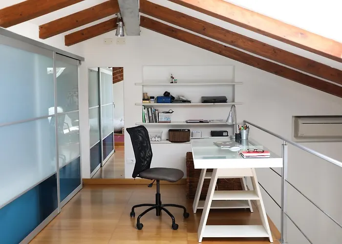 Modern Loft In The Heart Of Camaiore