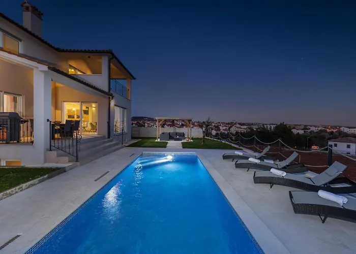 Villa Neo