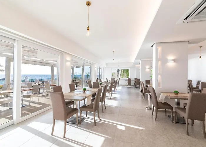 Royal Sunset Hotel & Spa