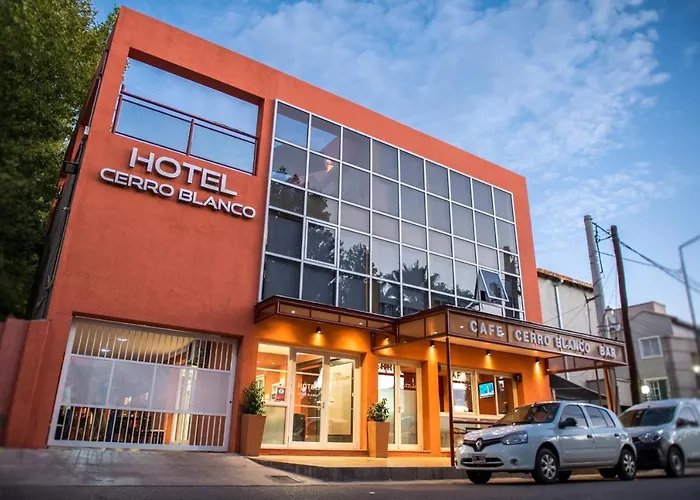 Hotel Cerro Blanco