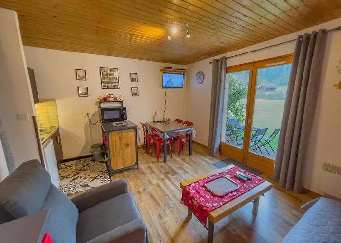 Joli Appartement 'Les Airelles Du Lac' T2, Rez De Jardin, Parking
