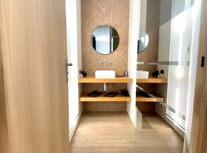 Magnifique Studio A Deux Pas Du Port De Saint-Tropez