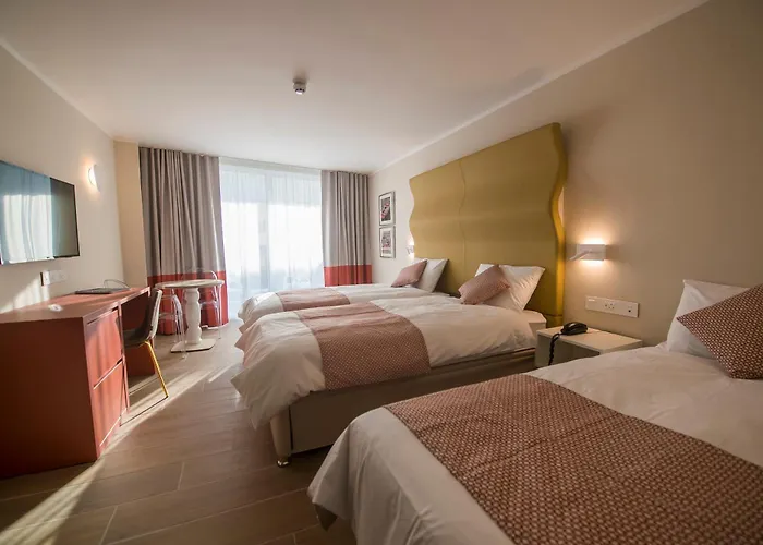 Seaview Hotel - Adults Only 16 Plus