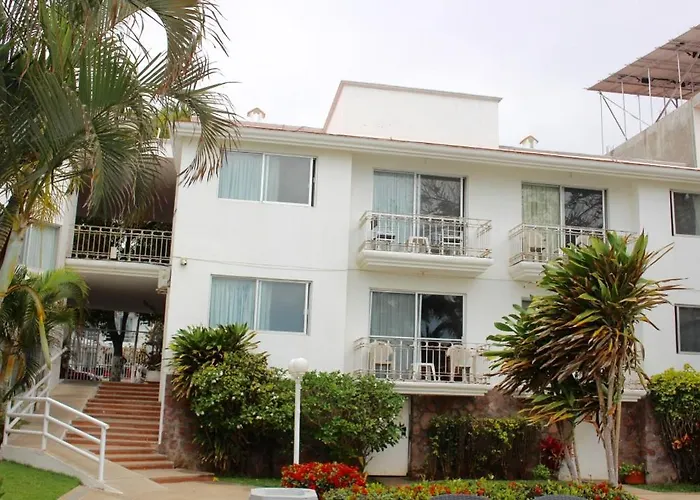 Hotel Y Suites Corita