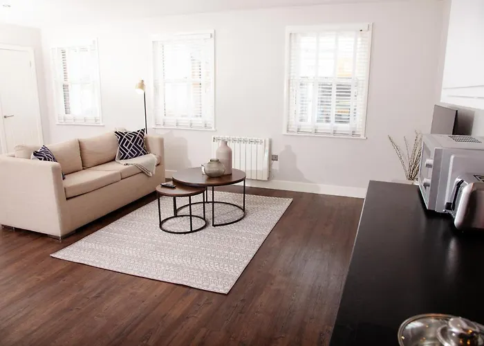 High Life Serviced Apartments - Old Town
