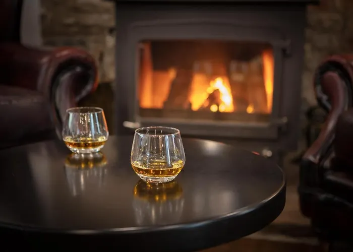 The Brander Lodge Hotel And Bistro