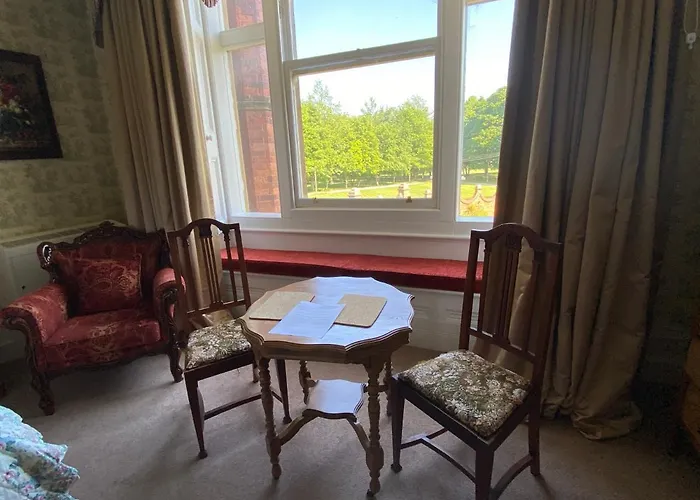 Rossington Hall