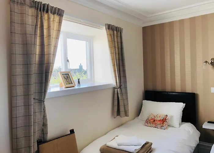 The Aberdeen Arms Hotel
