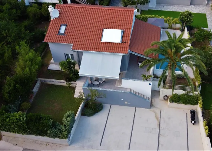 Villa Artaturi