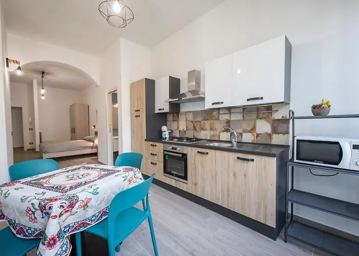 Trinacria Apartments