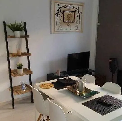 Tropical Nights 2 Apartamento Cerca De La Playa
