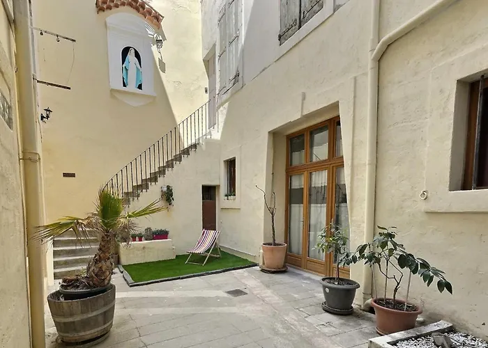 Des Appartements Au Calme Dans Un Immeuble Historique