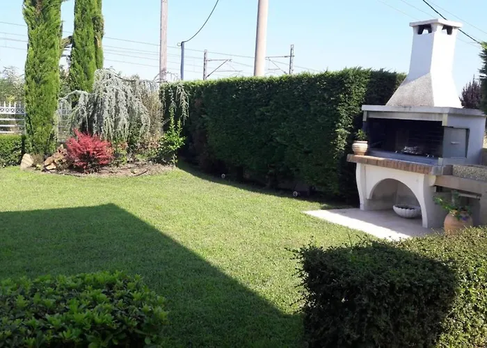 Luxurious Independent Room And Garden