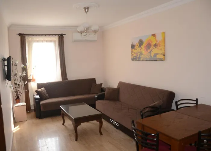 Oasis Apart Hotel