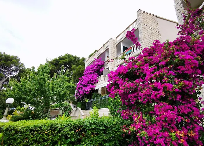 Villa Bose