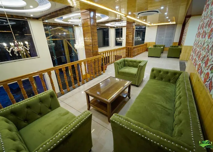 Abhilashi Residency & Spa - Centrally Heated & Air Cooled