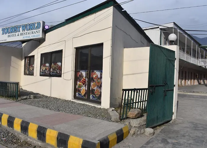 Tourist World Hotel Gilgit