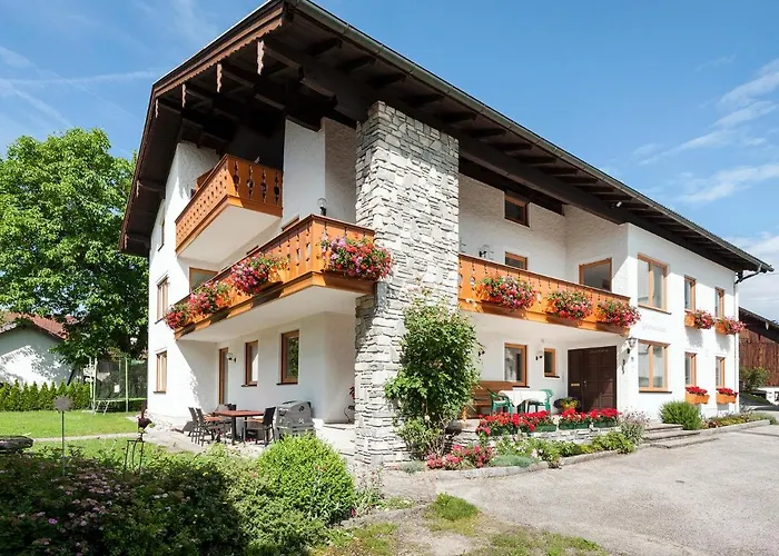 Gaeste- Und Appartementhaus Stachl