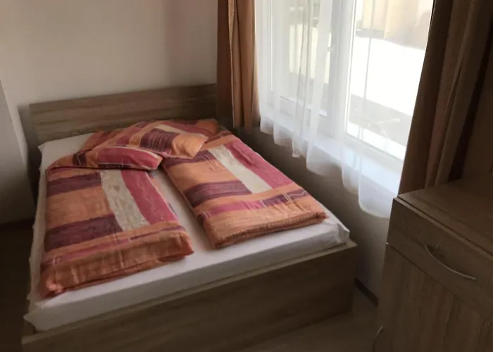Famvarga Apartmanhaz