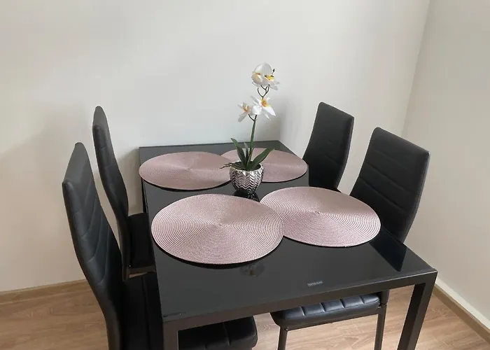 Apartments Badallee 4