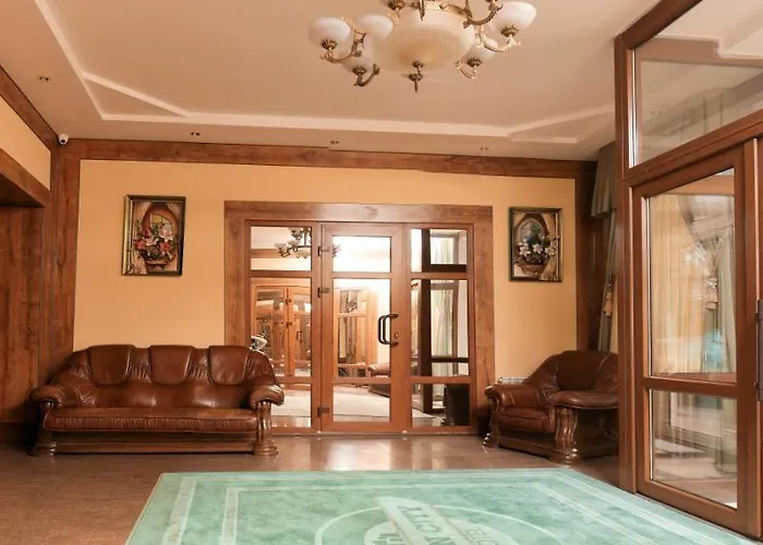 Green City Hotel