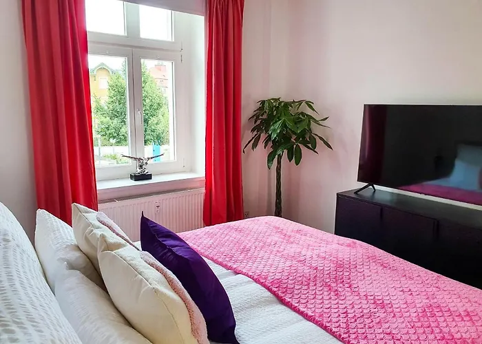 Pb Ferienwohnungen - Fewo 6 - Stilvoll Eingerichtetes Apartment Im Herzen Senftenbergs