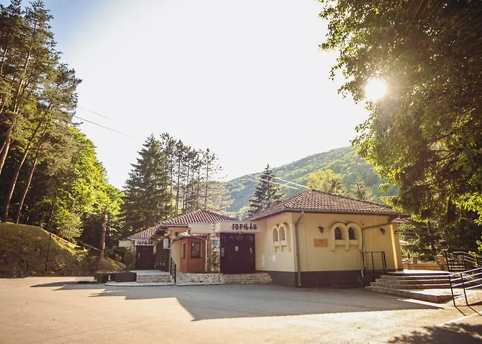 Restoran Sa Prenocistem Gornjak