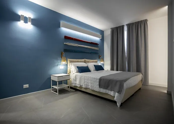 Acquaro Suite Apartments