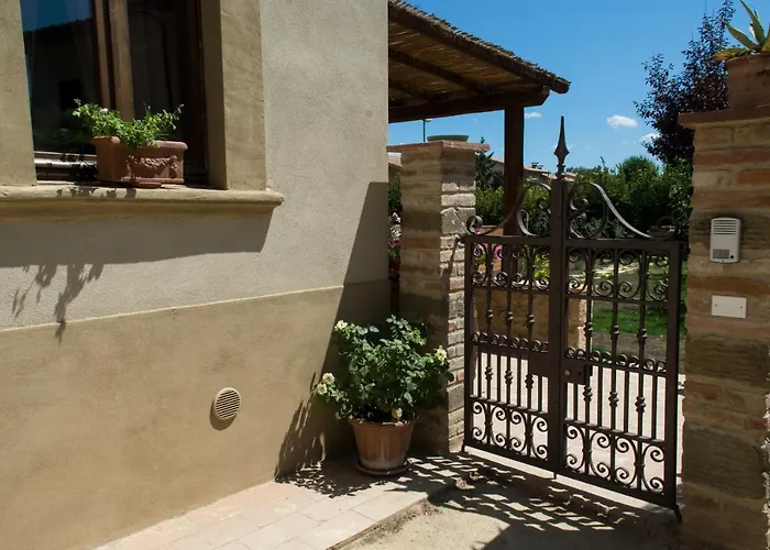 Antica Casa Del Glicine
