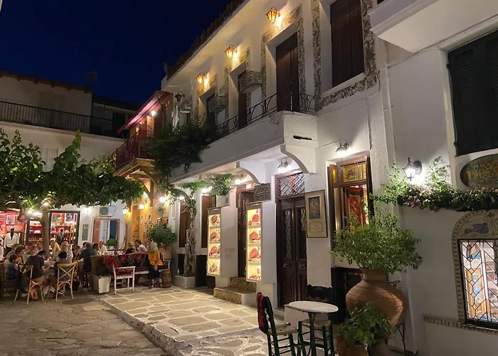 Raphael Skiathos Living-Venetia