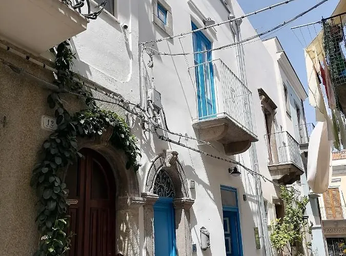 "La Casa Dell'Architetto" Con Terrazza Panoramica In Centro Storico E A Due Passi Dal Porto