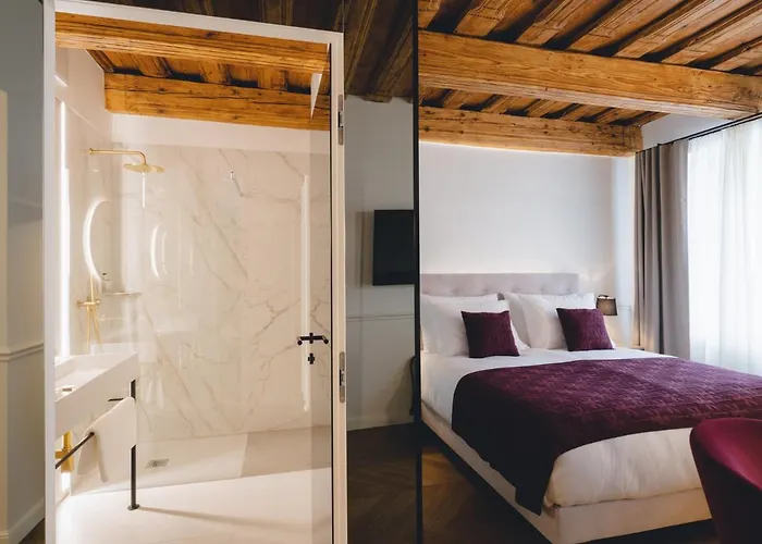Hotel Heritage